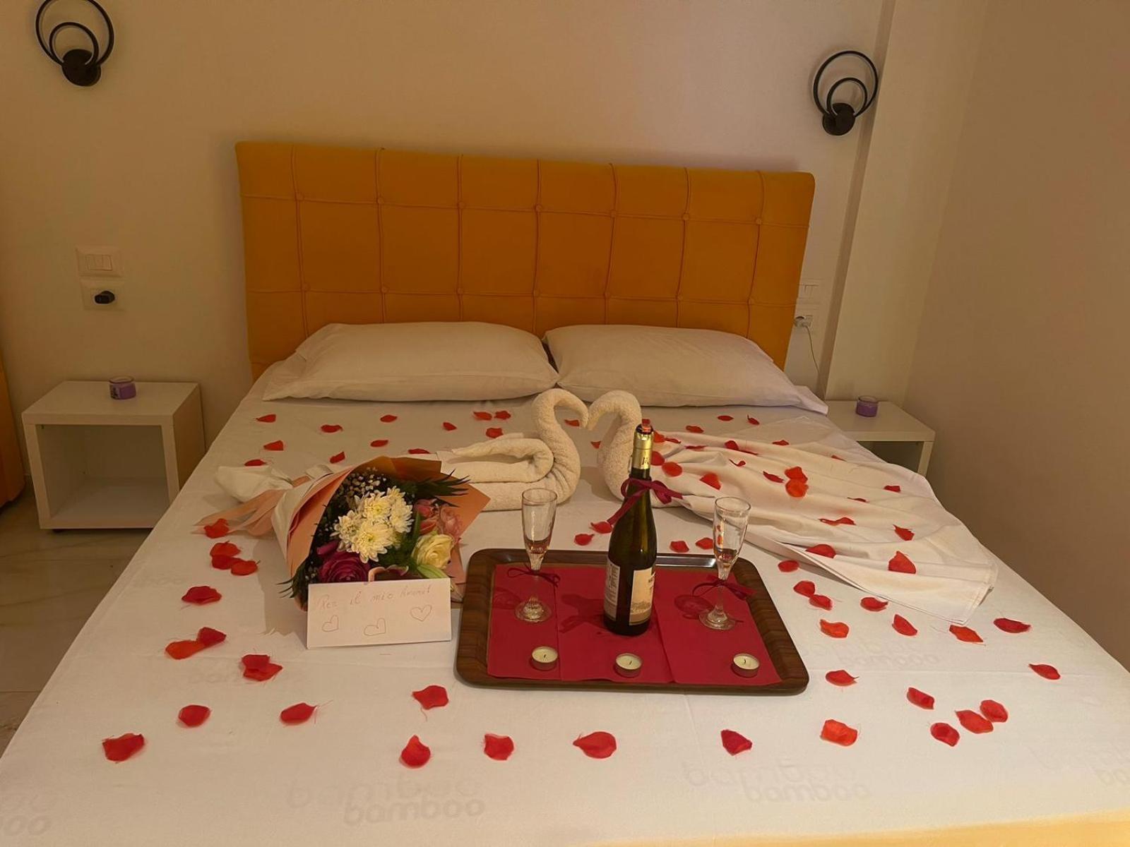 Feniks Hotel Ksamil Extérieur photo