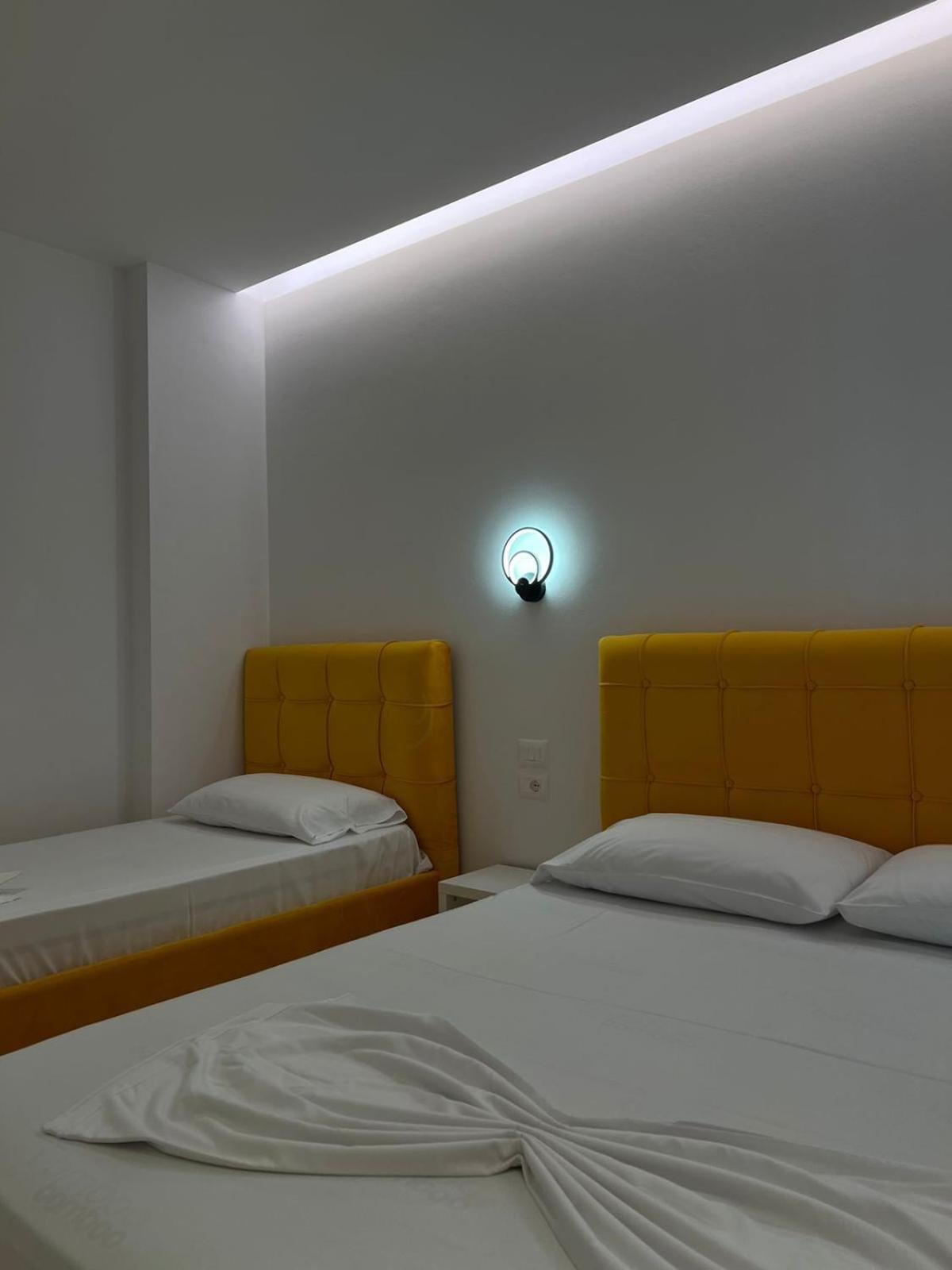 Feniks Hotel Ksamil Extérieur photo