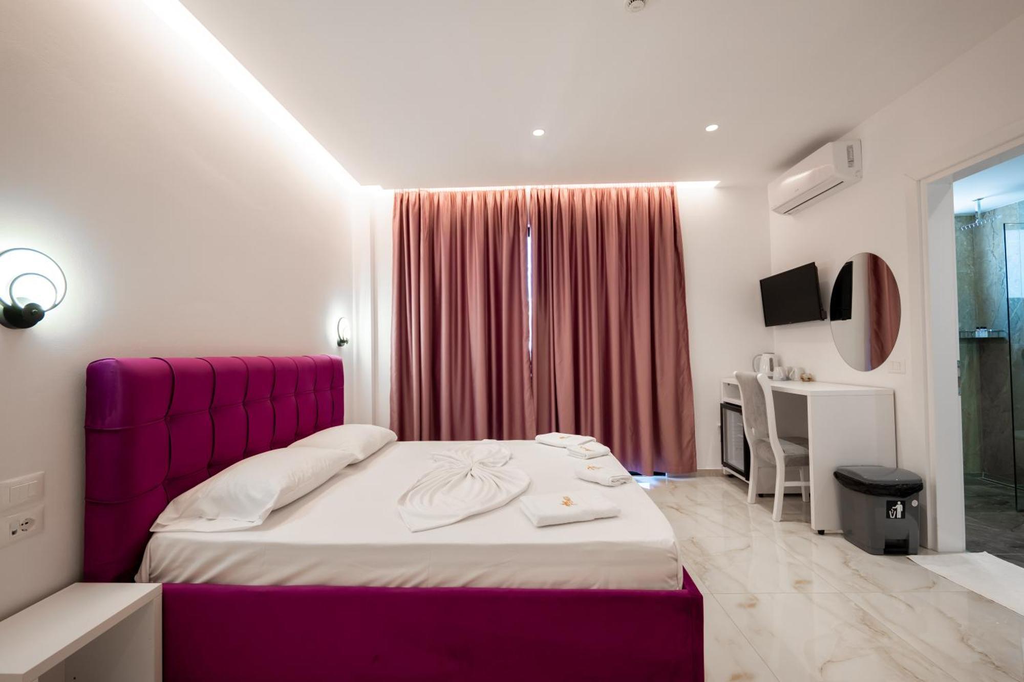 Feniks Hotel Ksamil Extérieur photo