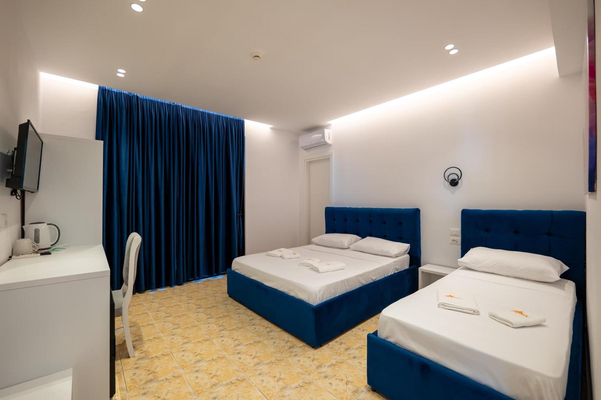 Feniks Hotel Ksamil Extérieur photo
