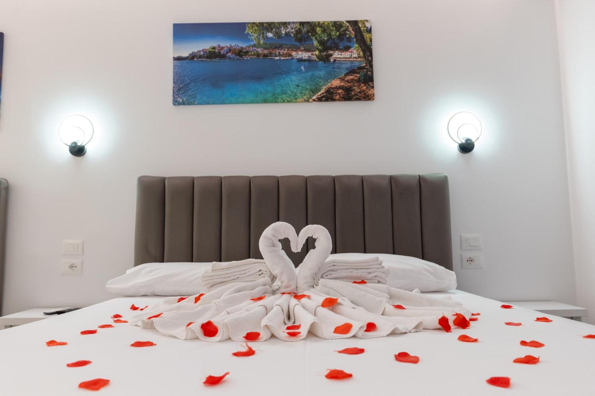 Feniks Hotel Ksamil Extérieur photo