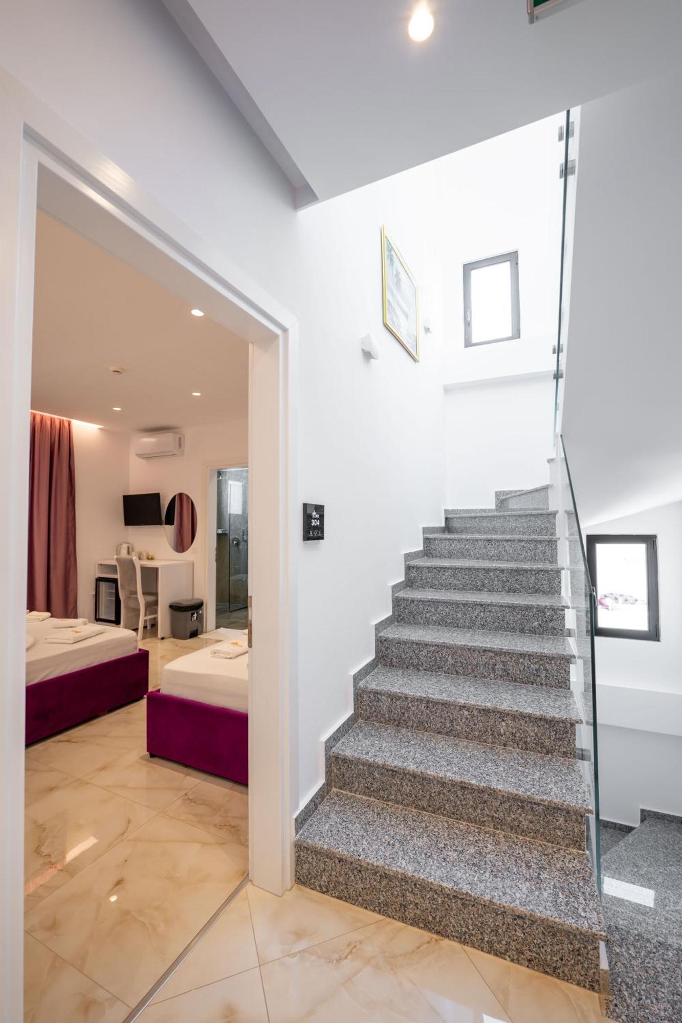 Feniks Hotel Ksamil Extérieur photo